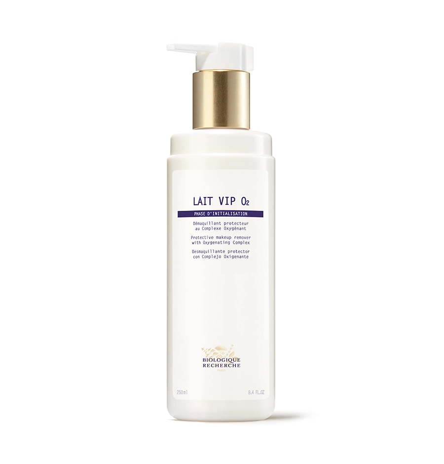 Lait VIP O<sub>2</sub>, Oxygenating and anti-pollution cleanser